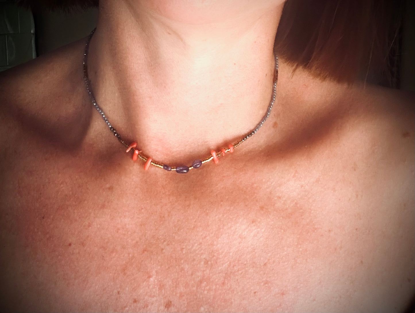 CO-06 IOLITE/CORALLO