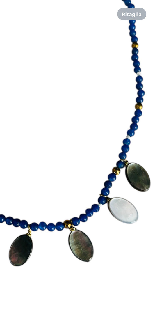 Giada blu e madreperla