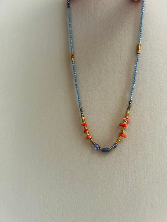 CO-06 IOLITE/CORALLO